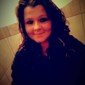 Meet your Posher, Cassandra